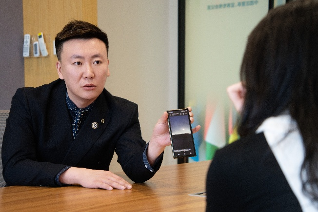 于扬舟接受采访